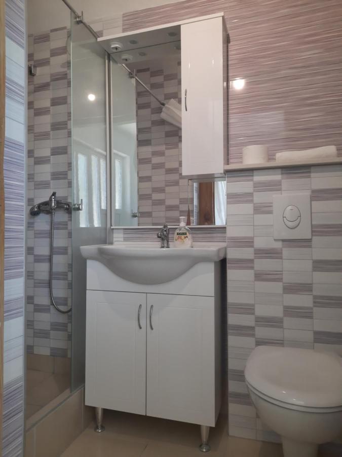 Amanda C Apartment Starigrad Paklenica Luaran gambar