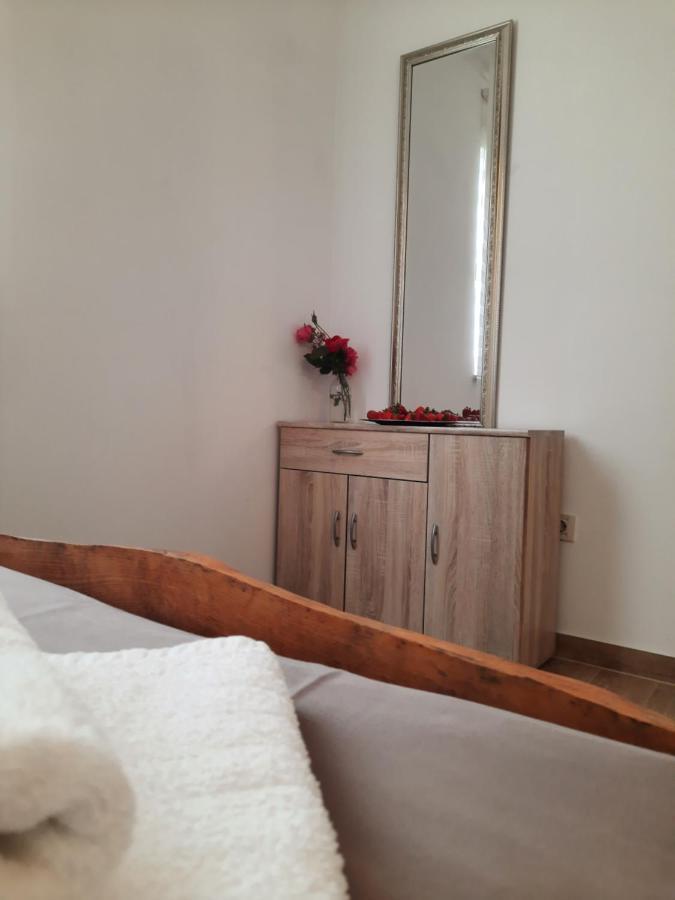 Amanda C Apartment Starigrad Paklenica Luaran gambar